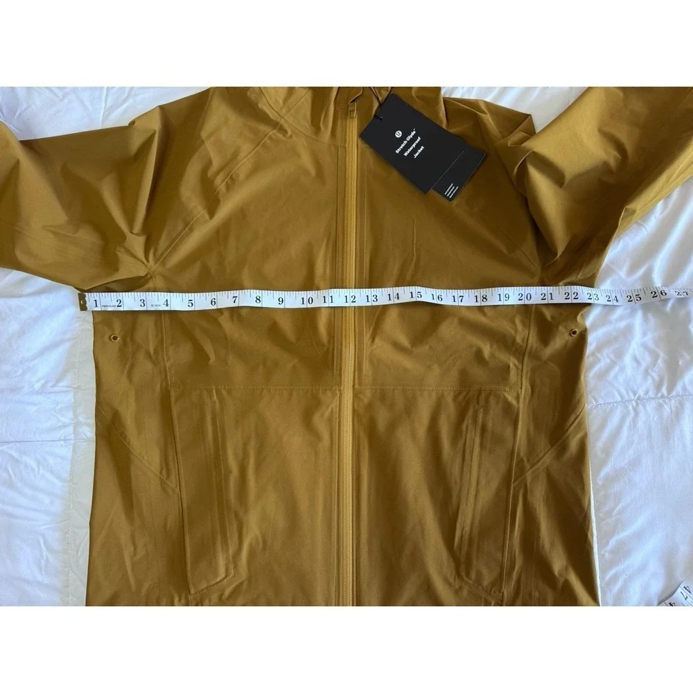 NEW Lululemon Stretch Glyde Waterproof Jacket Size Small Melt Yellow Cinchable - Picture 3 of 16